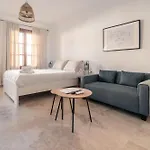 شقة Avanel Boutique *