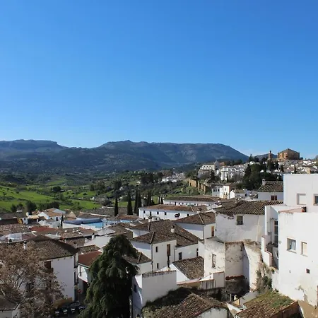 アパート Avanel *