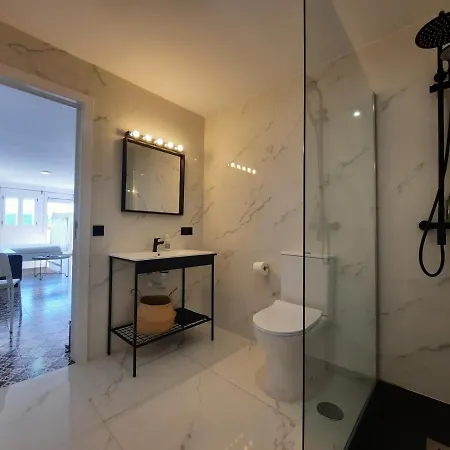 アパート Avanel *