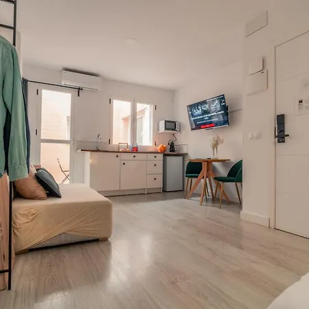 Avanel Boutique Apartments