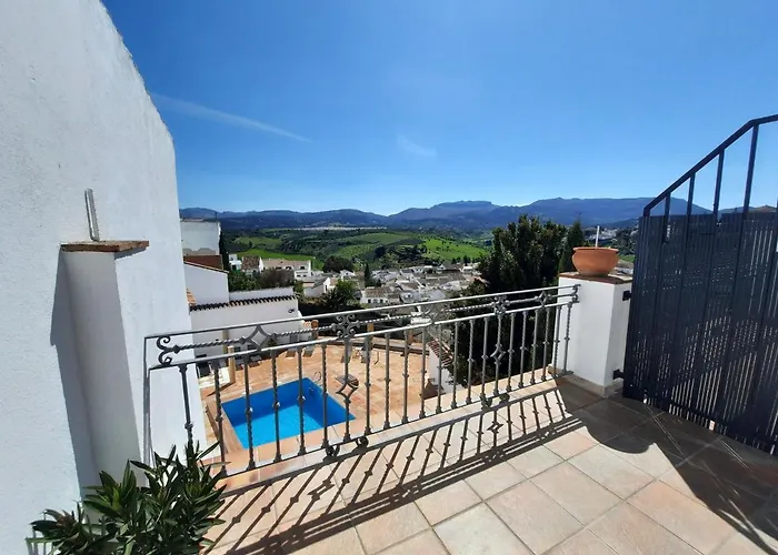 Avanel Boutique Apartments