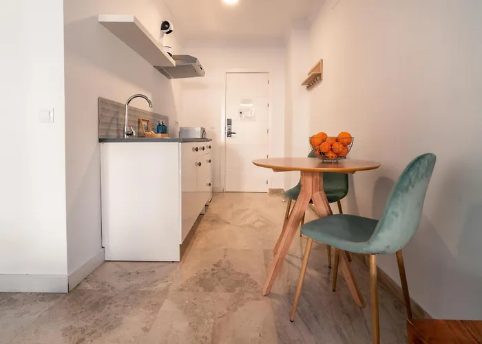 Avanel Boutique Apartments 龙达