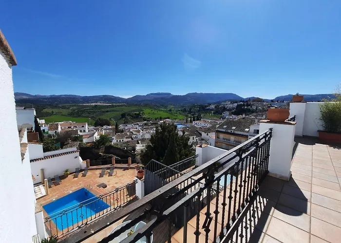 Apartamentos Avanel *