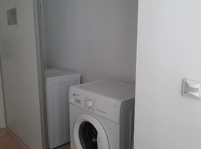 Apartamentos Avanel *