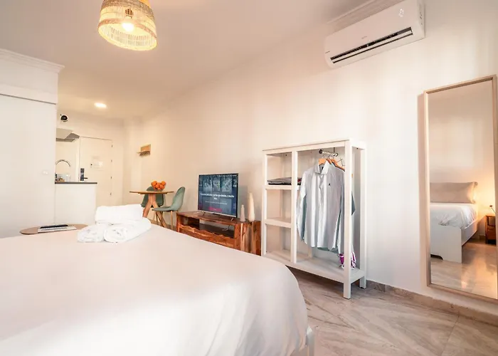 Avanel Boutique Ρόντα