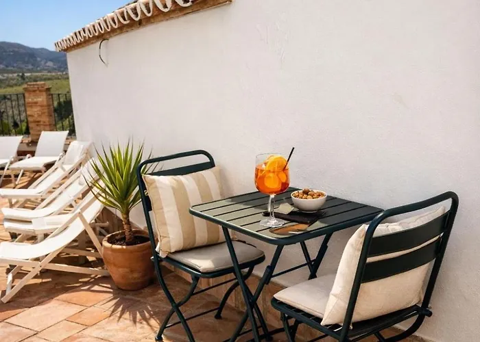 Avanel Boutique * Ρόντα